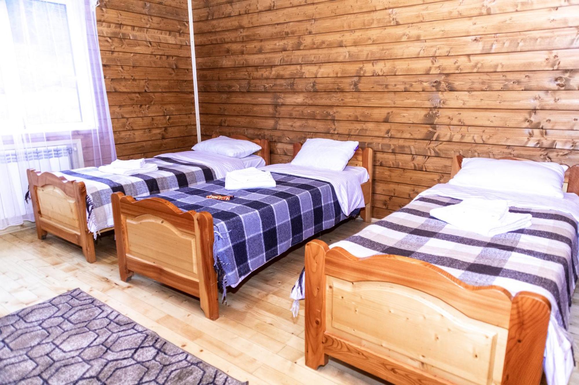 מלון Pilipets Wood House חדר תמונה